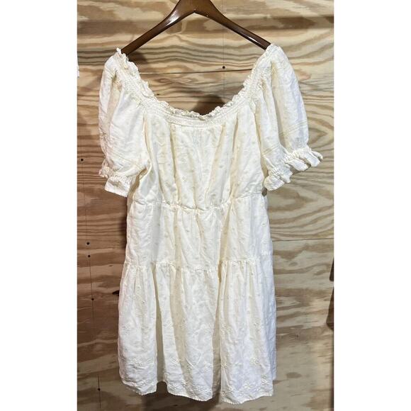 Old Navy Puff Sleeve Tiered Embroidered Mini Dress Ivory Size XL Boho Cottage - Picture 1 of 14